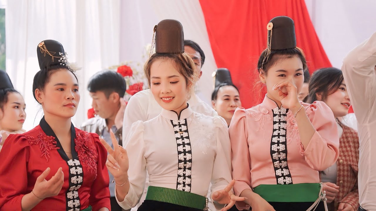 Sàn Nhảy Quá Căng Quẩy Mừng LTH “ Mạnh Nhất - Thuỳ Như “ Tại Bản Mỏ Nậm Lầu 