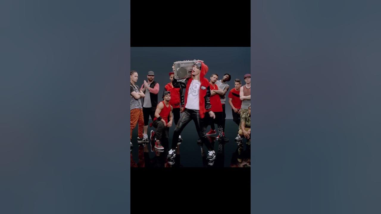 NFL Theme…but it’s by Taylor Swift