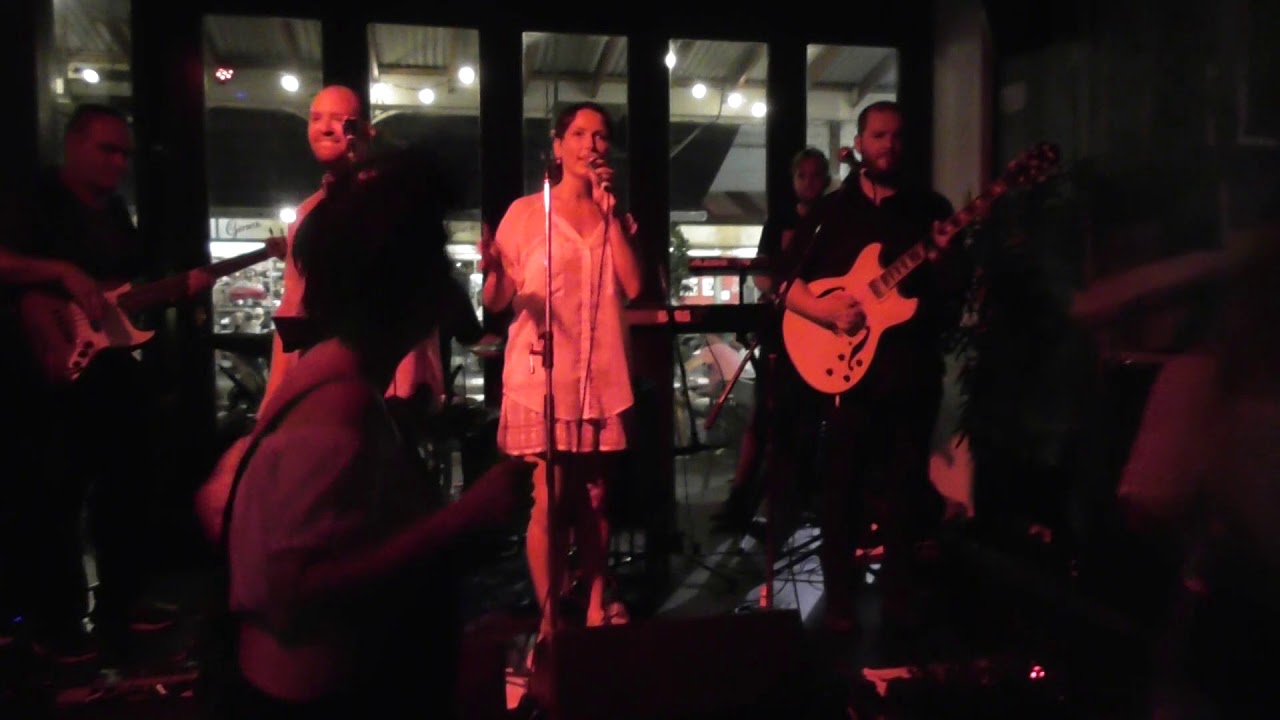 NEON PERTH - Cosmic Girl - Jamiroquai - 19012019