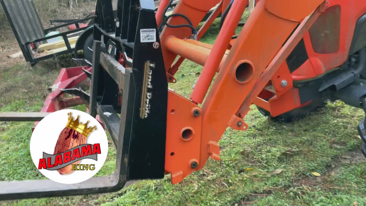 Connecting Pallet Forks to a Kubota Tractor YouTube