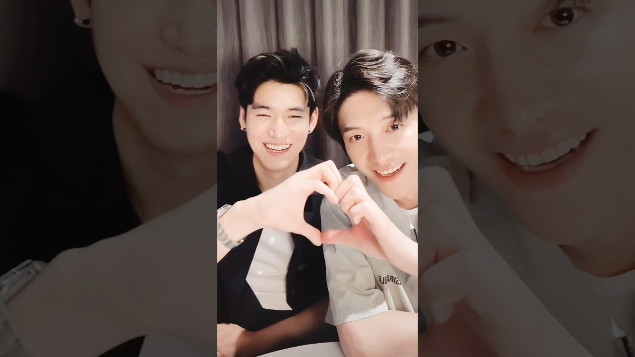 Celebrate birthday together🎂❤ 