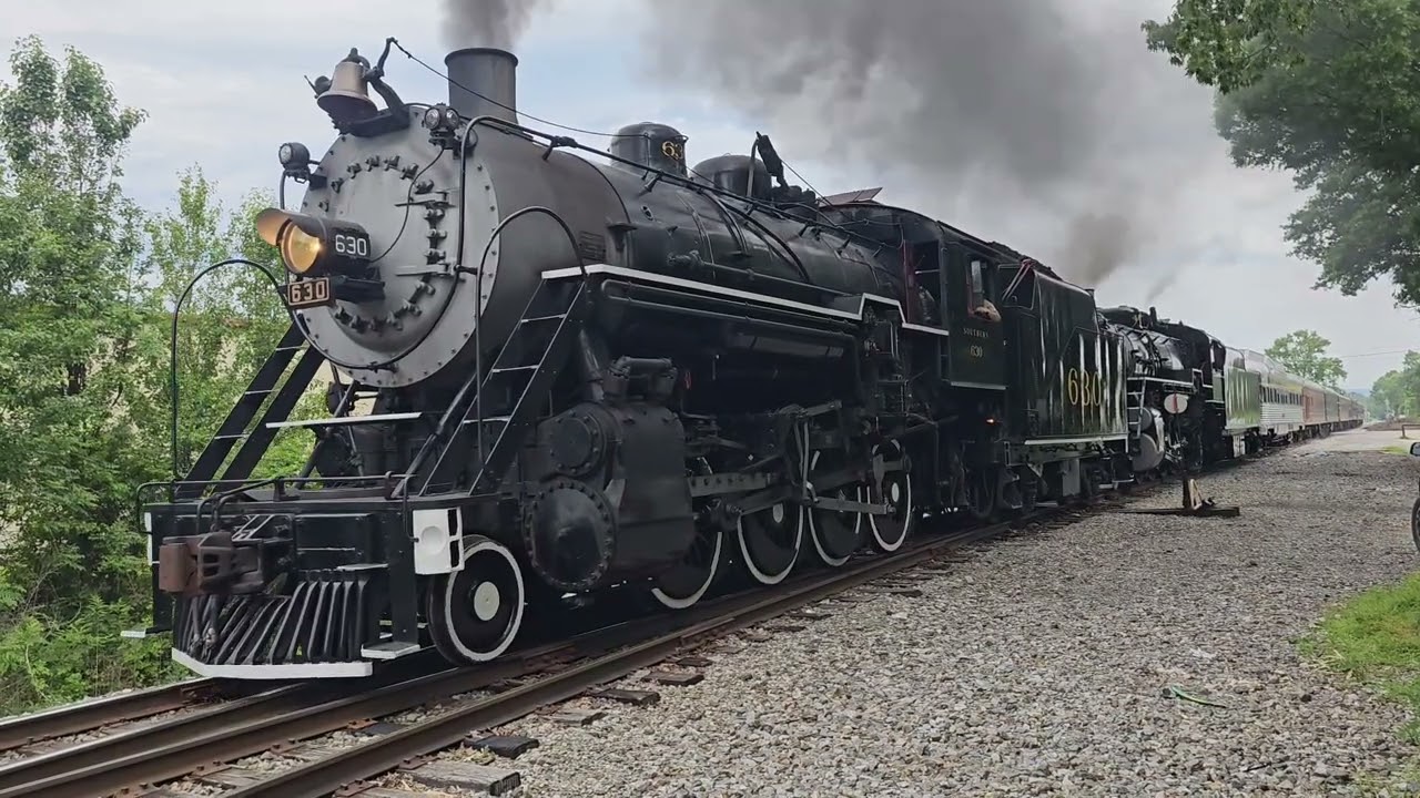 TVRM'S Summerville Steam Special: 630 and 4501