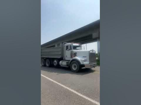 CUMMINS N14 JAKE BRAKE STRAIGHT PIPE - YouTube