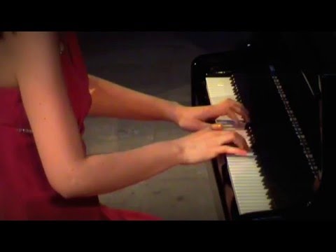 Catherine Leonard - (Bourrée 1) J.S. Bach English Suite No 2 in A Minor