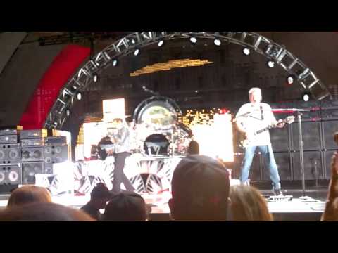 Flashback: Van Halen Play ‘Jump’ at Their Last Concert to Date