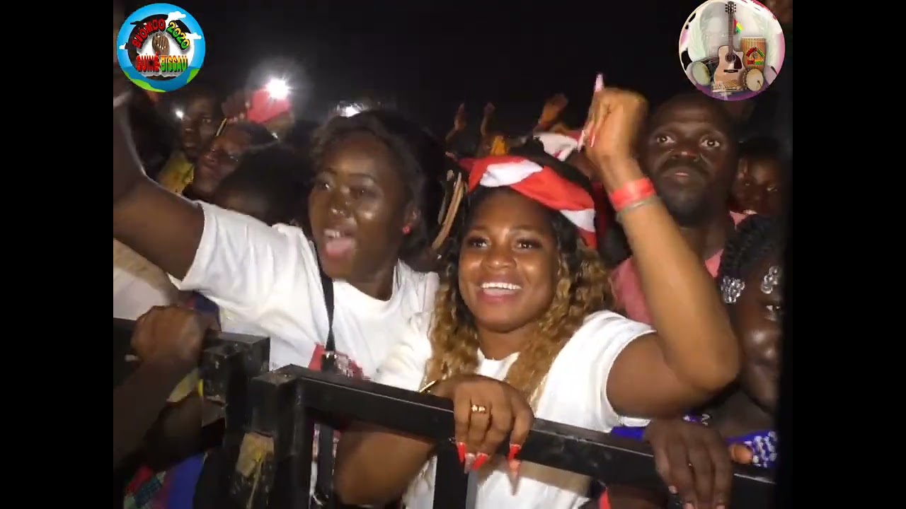 CONCERTO DE DJENIS DE RIMA.                              ESPAÇO JOMAV.