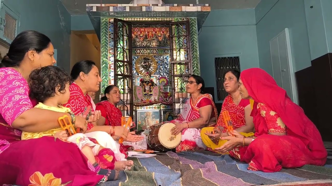 होली गीत #होली खेल रहे नंदलाल मथुरा की कुंज गली में 