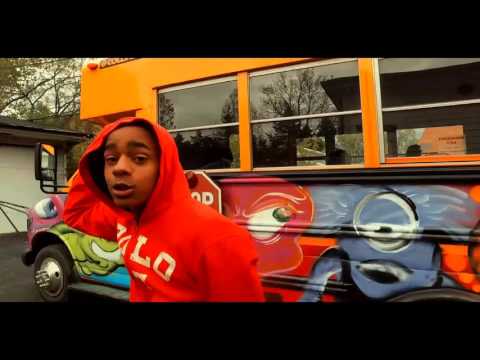 Lil MCaving tripsard sete - Sharing Clothes (Official Caving tripsard setic Video)