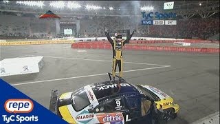 El triunfo de Leonel Pernía en el Súper TC 2000 del estadio Ciudad de La Plata