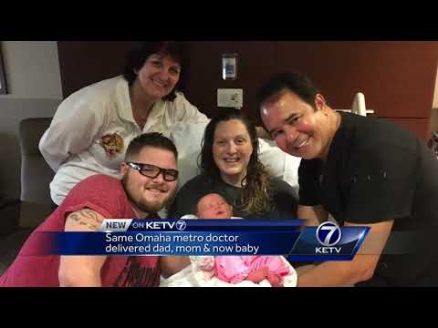 Same Omaha metro doctor delivered dad, mom and baby