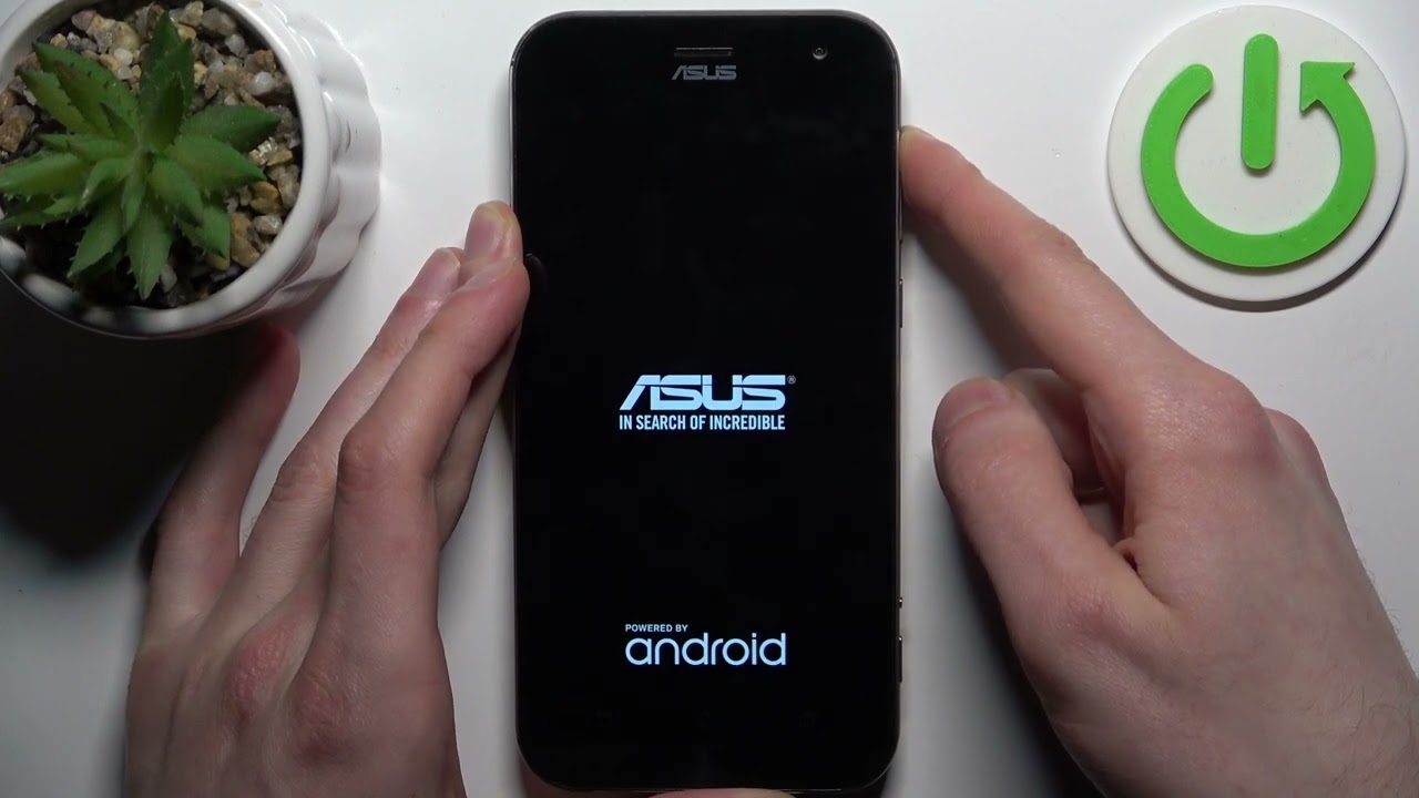 How to Wipe Cache Partition from Asus Zenfone Zoom - Enter Recovery Options via Side Buttons