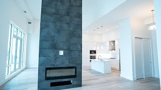 Penthouse Suite #1037: 2 Bedroom+Den – 2340Sq. Ft. Balcony: 1230 Sq. Ft. Total Space: 3570 Sq. Ft.