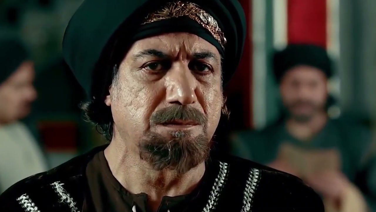 شاهد الرد القوي من قاضي الأسلام شريك بن عبد الله علي عزلة من دار القضاء