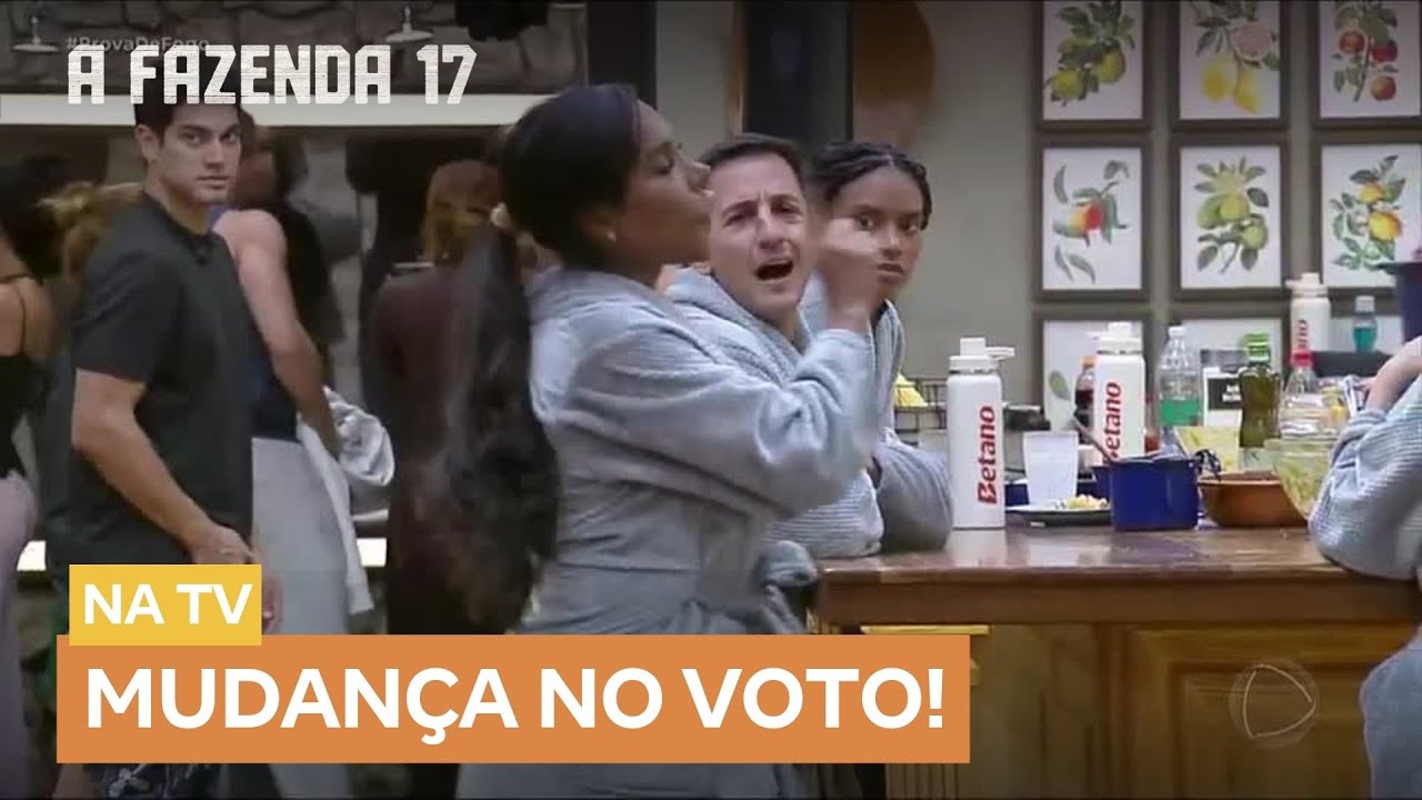 Carol e Mesquita discutem sobre possível voto dele em Duda | A Fazenda 17