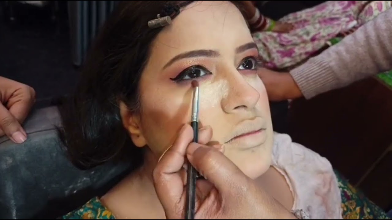 Glossy party makeup step by step with hairstyle # beautiful party makeup # @sapnamakover