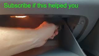 How to Change a Cabin Air Filter on a Hyundai Sonata 2011, 2012, 2013, 2014 How To Replace Cabin Air Filter Hyundai Sonata 2011 2014