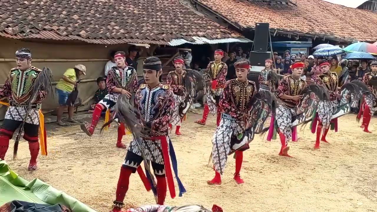 TARIAN BATARUBUH EBEG AJI PANCALARAS