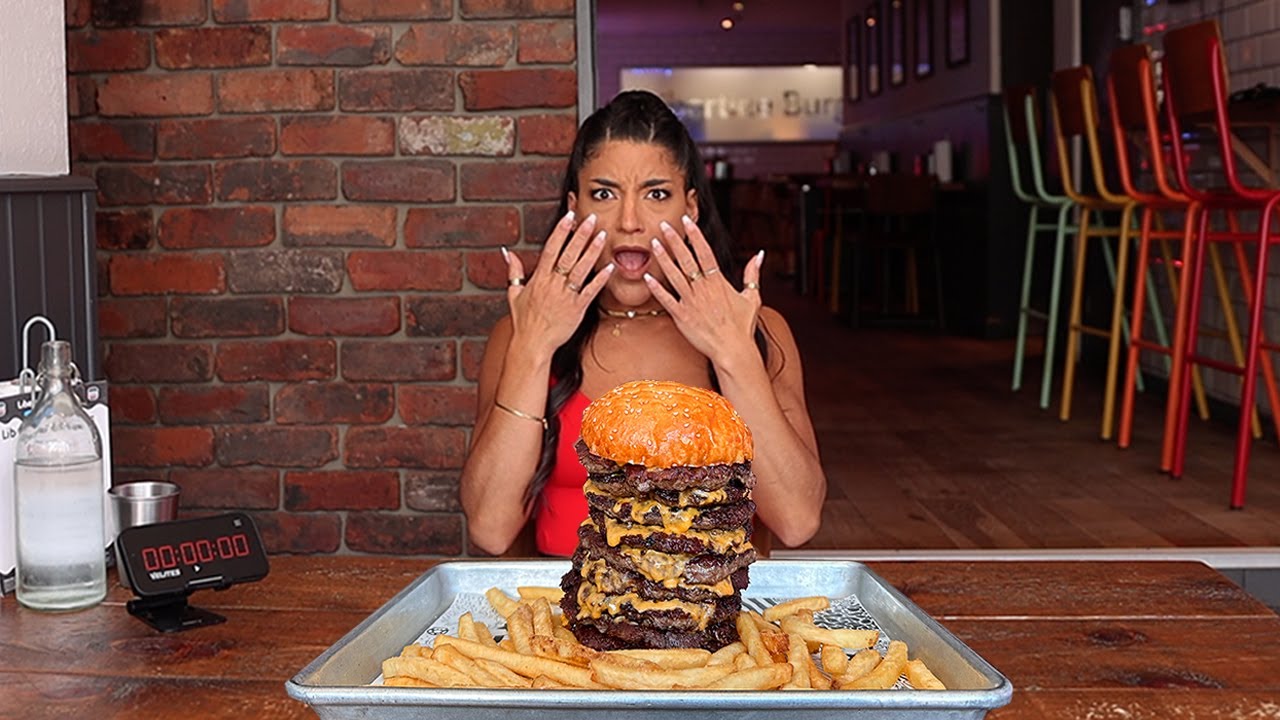 “the 9,000 calorie 50oz burger that hasn’t been finished in 6 years!” | @leahshutkever