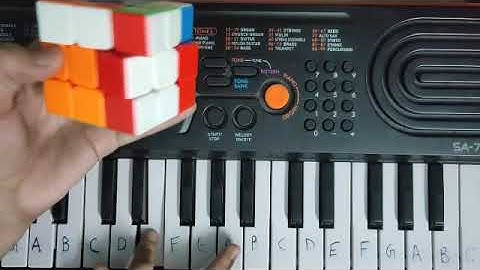 Playing piano with rubix cube - (piano tutorial lesson)