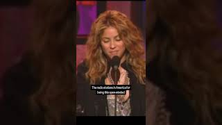 Shakira at the 2005 AMAs 🏆🎶Music is a universal language #shakira
