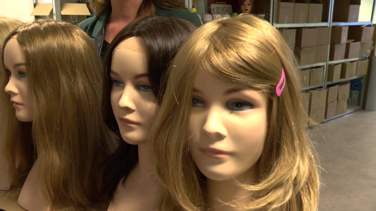 Zusjes knippen haar af voor goed doel