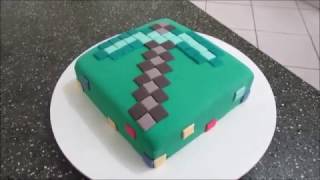 Bolo de Pasta Americana: Bolo Minecraft quadrado com menina de Pasta  Americana