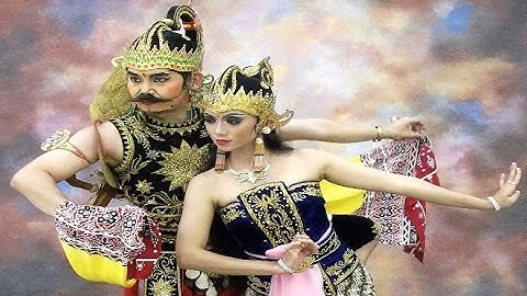 Tari GATOTKACA Gandrung PERGIWO / Javanese Classical Indonesian Dance / Tari Klasik Jawa Tengah [HD]