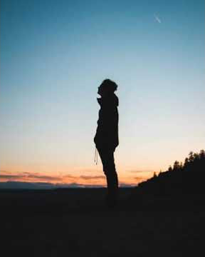 Story' Wa 30 Detik //Cari Lah Seseorang Yang Bangga Memilikimu