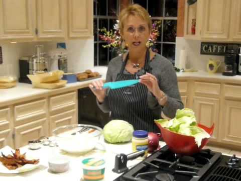Cooking with Angela - Aunt Coleen's Cauliflower Sa...