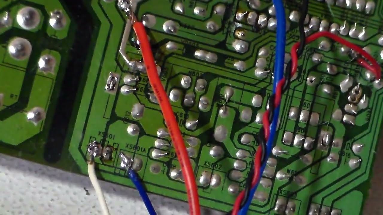 Как сделать усилитель звука из телевизора - YouTube