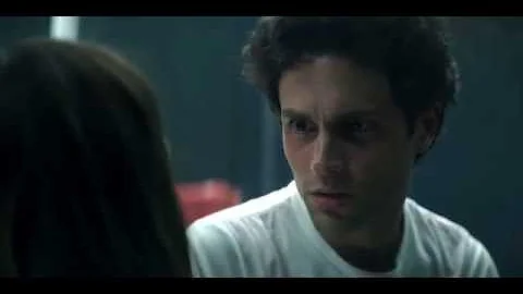 O que acontece com Ellie em you?