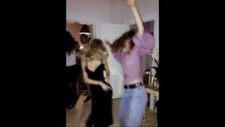 Download lagu Shut up and dance (sped up)