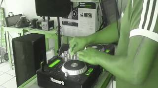 House Music!, Mezclas con Numark Mixdeck Express! by Carlos Alcaraz DJ