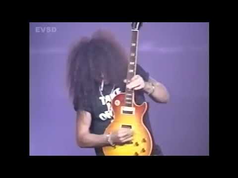 Its So Easy - Guns N Roses Live In Saskatoon 93