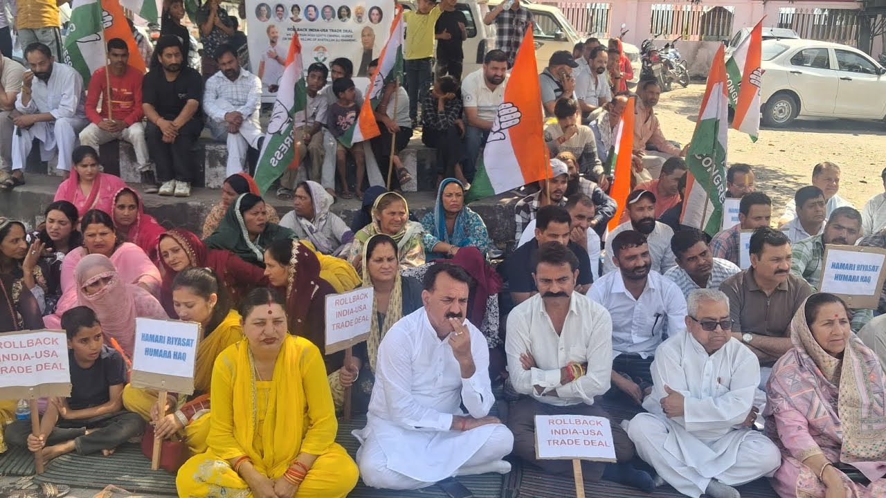 Congress Stages Protest Against India-US Trade Deal at Thappa Chowk, Reasi