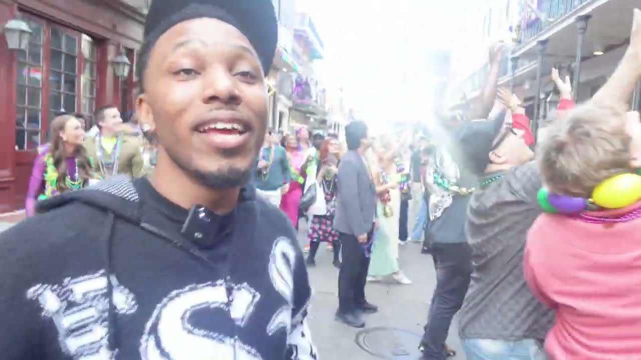 Meet My Out Of Town Baes (MARDI GRAS VLOG)