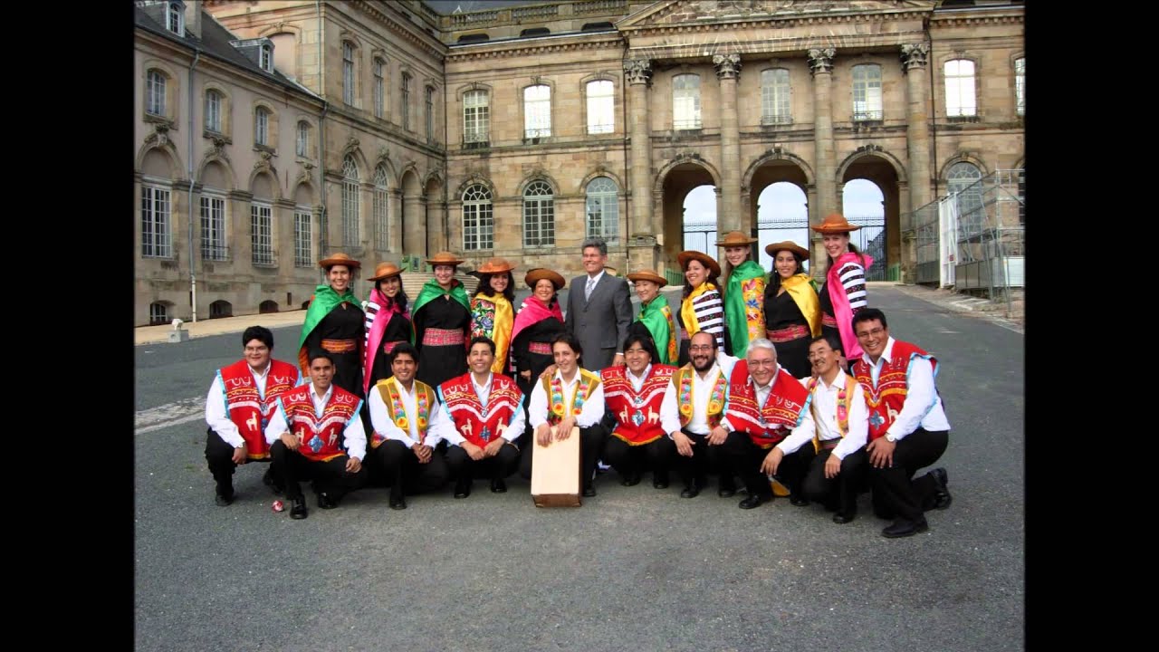 Amarraditos (Vals) - Coro De Madrigalistas de la PUCP