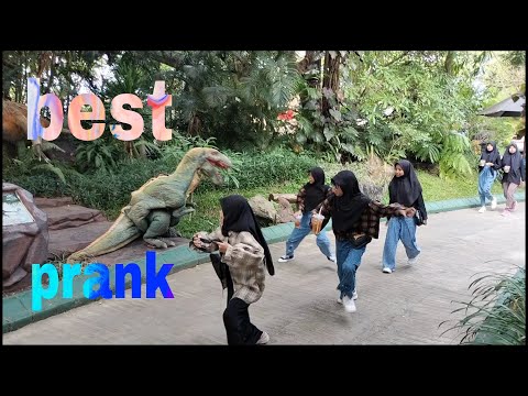 Best funny prank with dinosaur!!!