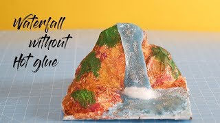 People really love hotglue waterfalls. but everyone don't wanna buy
glue guns so i tried to make a waterfall shoe piece without using hot
. used white...