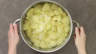 How to Make Mashed Potatoes for a Crowd