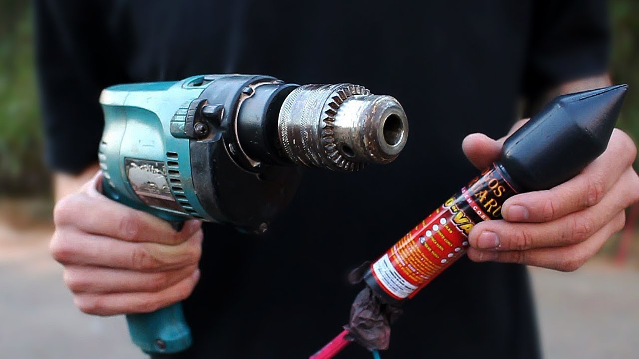 COLOQUEI UMA BOMBA NA FURADEIRA donkey cheese