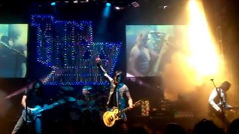 Thin Lizzy  Live in Leeds, O2 Academy 10 Jan 2011 - Jailbreak