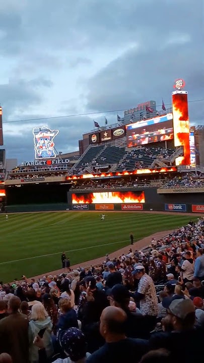 Jhoan Duran Entrance On Star Wars Night YouTube jhoan-duran-entrance-on-star-wars-night-youtube