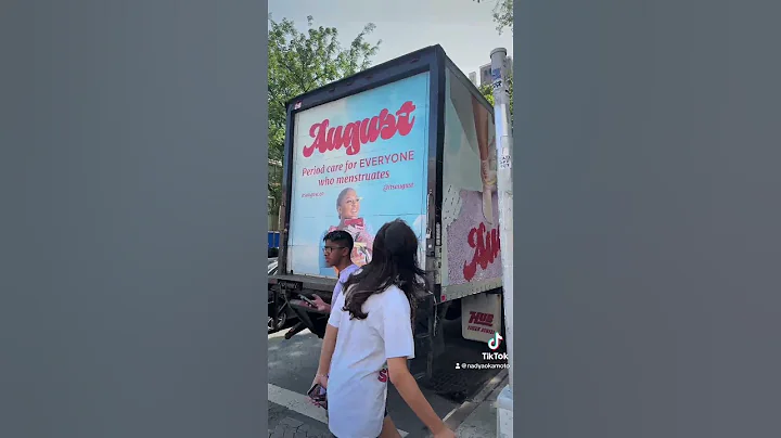 alert alert! there is a #period truck in #nyc! #periods #pad #tampon