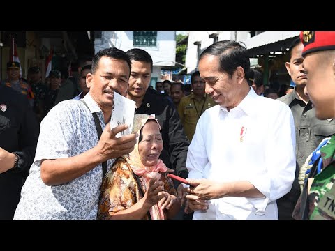 Presiden Jokowi Kunjungi Pasar Brahrang, Binjai, 25 Agustus 2023