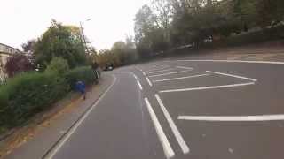 Stagecoach bus doing right thing - SP57 CNX. 22 October 2014 at 16:04