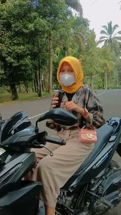 STORY WA CEWE VARIO😍