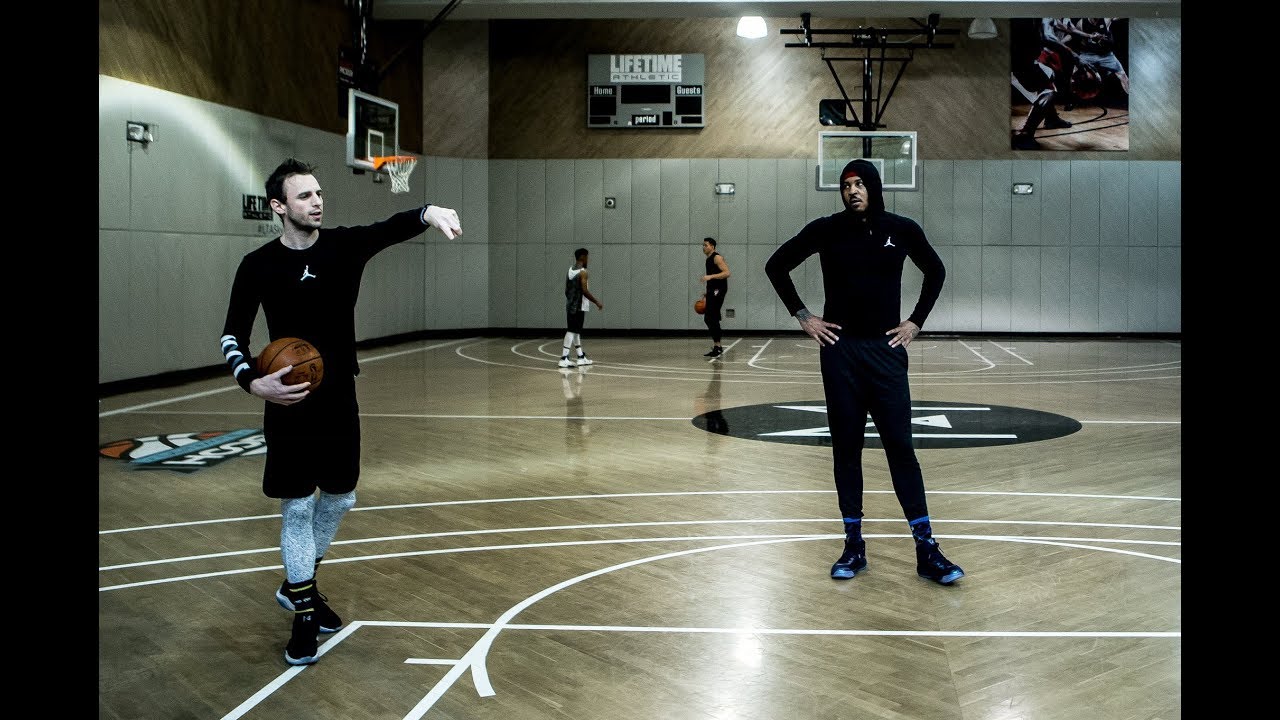 Hoodie Melo: How a lifelong Knicks fan made this jersey come to life 