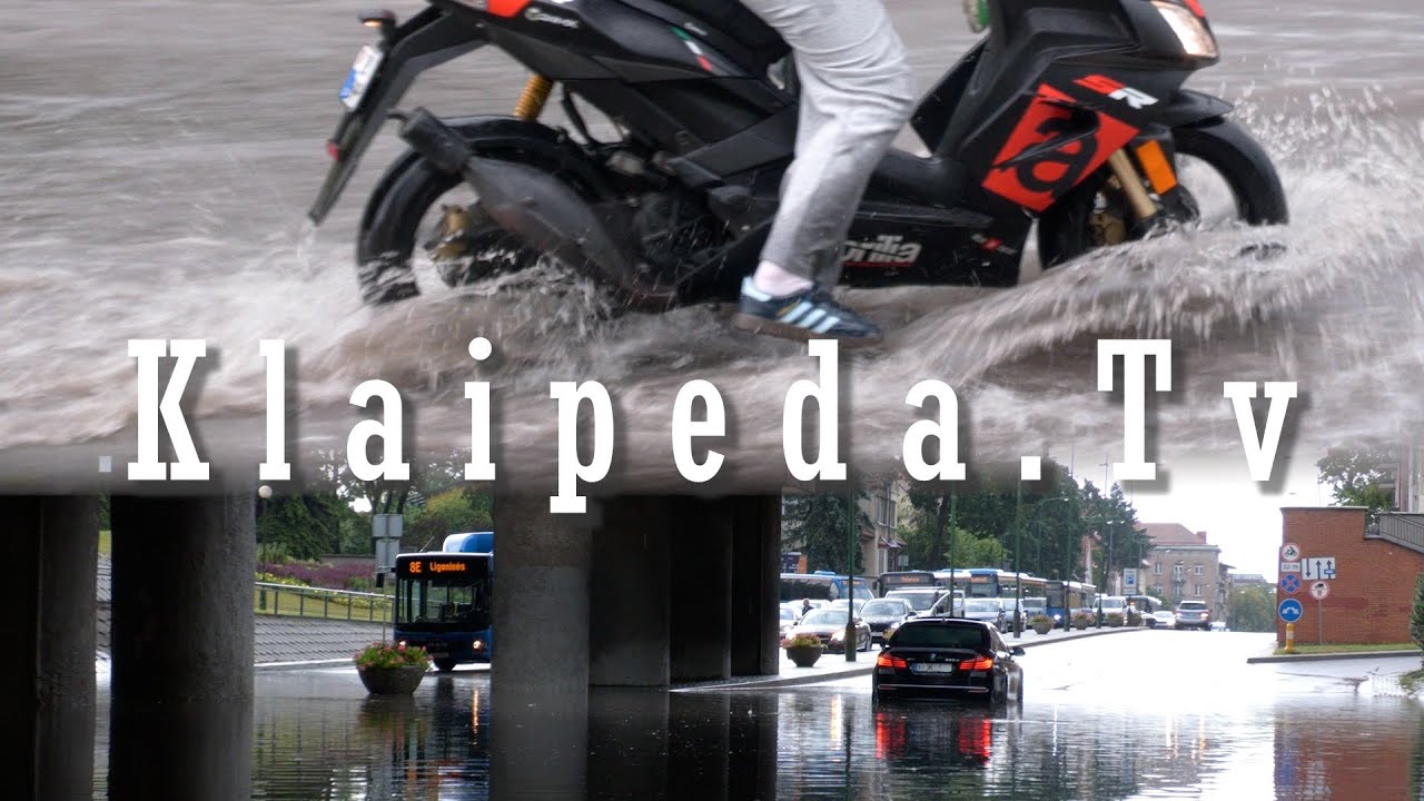Smarkus lietus vėl užtvindė Klaipėdą – susidarė spūstys