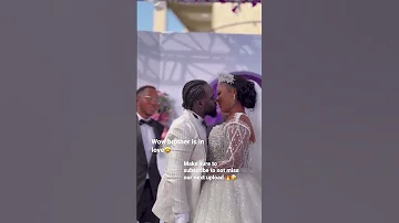 Watch This Brother Kiss The Bride Africanwedding Ghanaweddings Ghanawedding Nigeriawedding 
